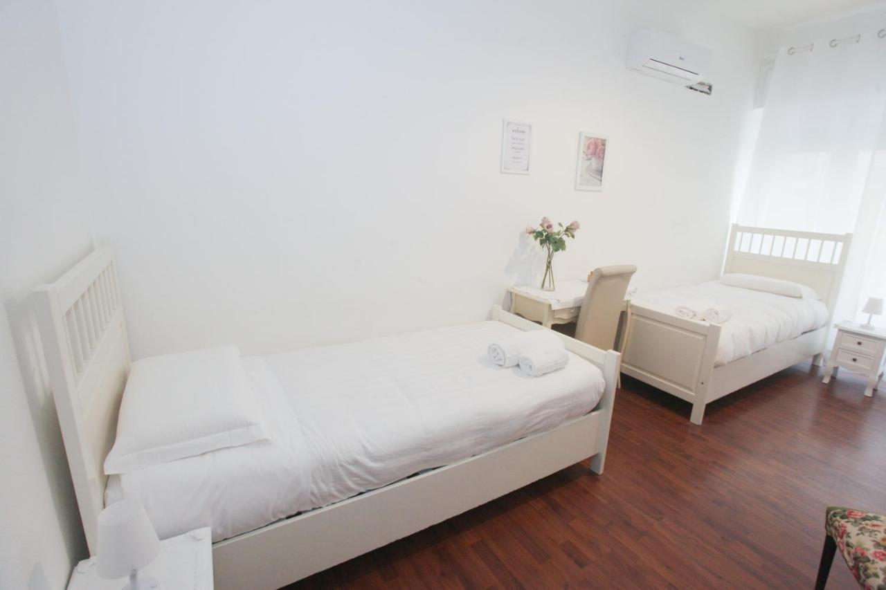 B&B Cagliari City ภายนอก รูปภาพ