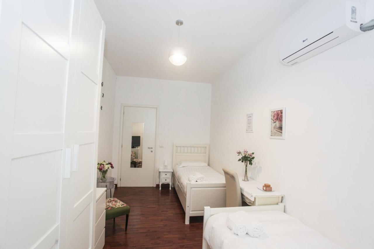 B&B Cagliari City ภายนอก รูปภาพ